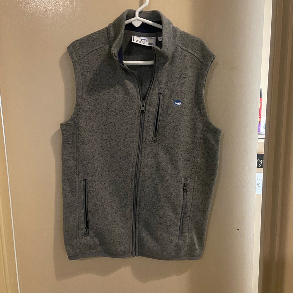 Southern Tide youth vest gray size medium.